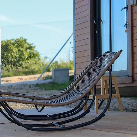 Les Chevaux De Coeur Bed & Breakfast *